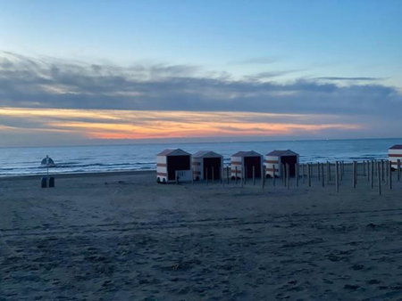 Depannemarkt, De Panne, Belgium