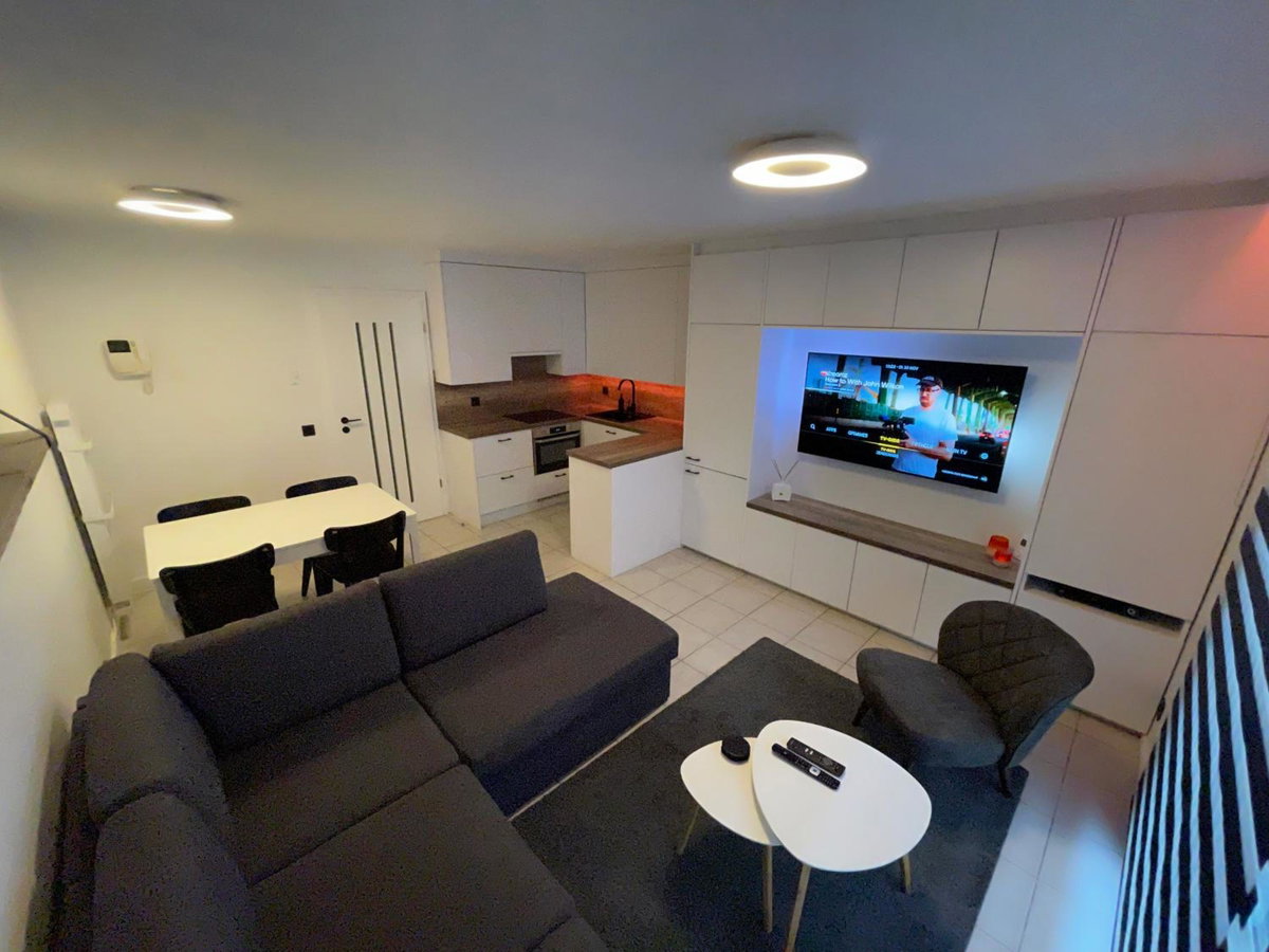 Hotel · Luxe appartement I 2 slaapkamers I 2 x dubbel bed I 75m van het strand I Nieuwpoort-Bad, Nieuwpoort