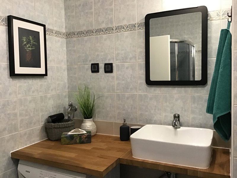 Cosy apartment - Zagreb Downtown with own parking spot in the garage, Zagreb, Croatia