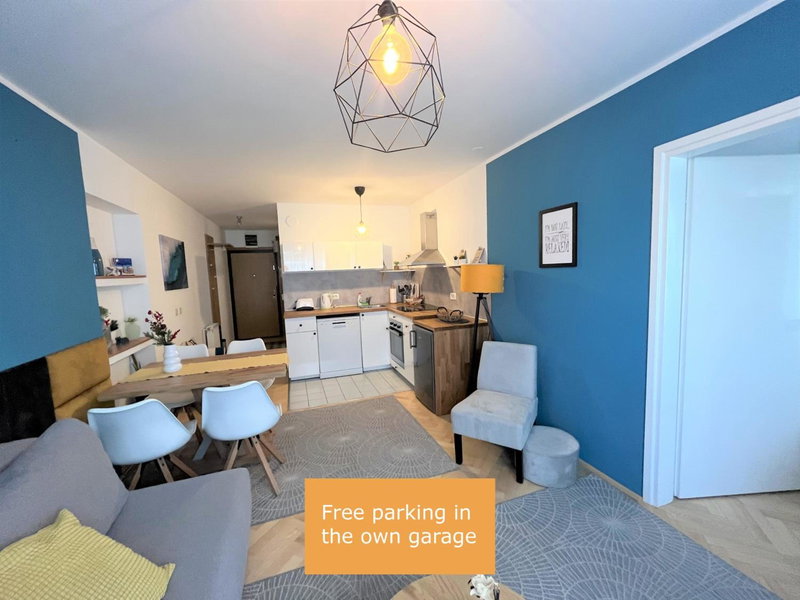 Cosy apartment - Zagreb Downtown with own parking spot in the garage, Zagreb, Croatia