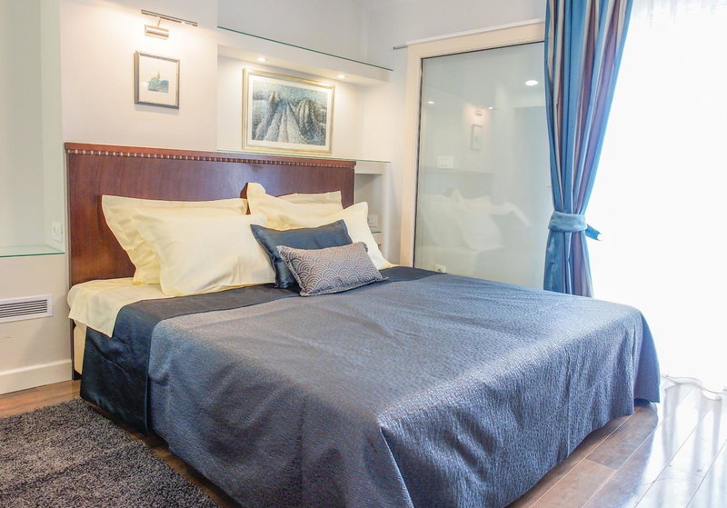 DeVecchi rooms, Hvar, Croatia