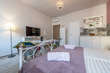 Old City Studios 2 - Adults only, Pula, Croatia