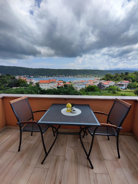 Apartments Melita, Supetarska Draga, Croatia