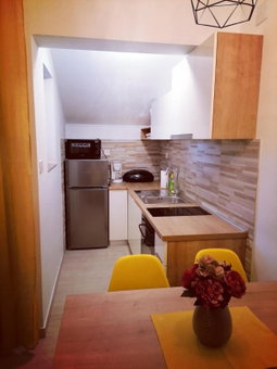 Apartments Melita, Supetarska Draga, Croatia