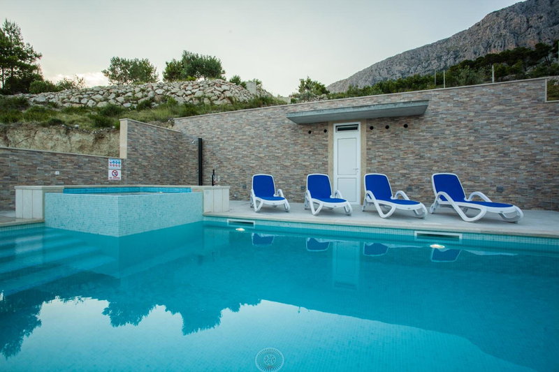 Apartments Pušić, Omiš, Croatia