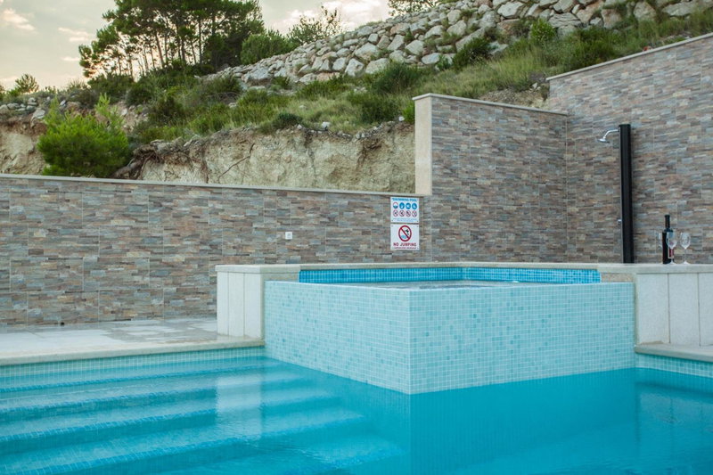 Apartments Pušić, Omiš, Croatia