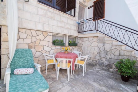 Apartments Nataša, Supetar, Croatia