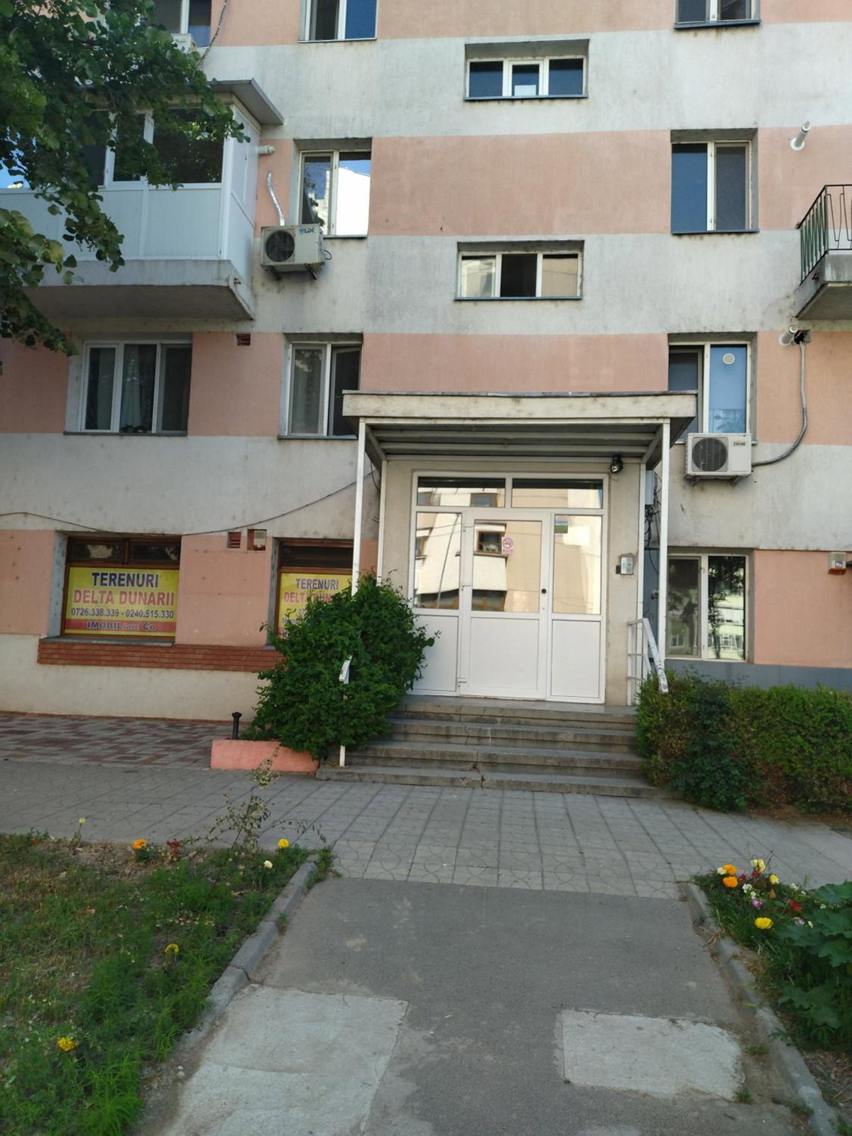 Apartament max. confort, Romania