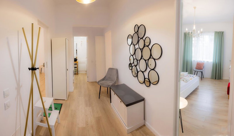 Homey Luxury- entire house, free parking, yard, Cluj-Napoca, Romania