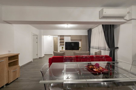 Luxury Ultracentral, Piteşti, Romania