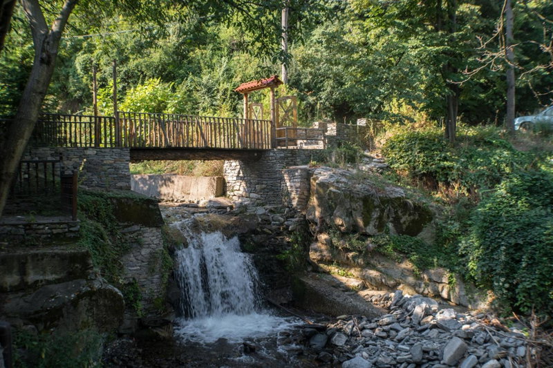 комплекс ВОДОПАДА, Khrabrino, Bulgaria