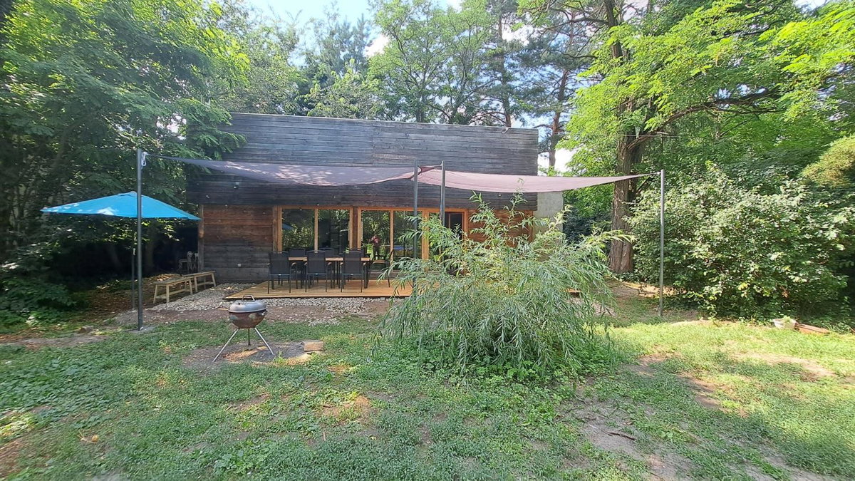 Hotel · Szentendrei sziget, modern faház, télen is, Szigetmonostor