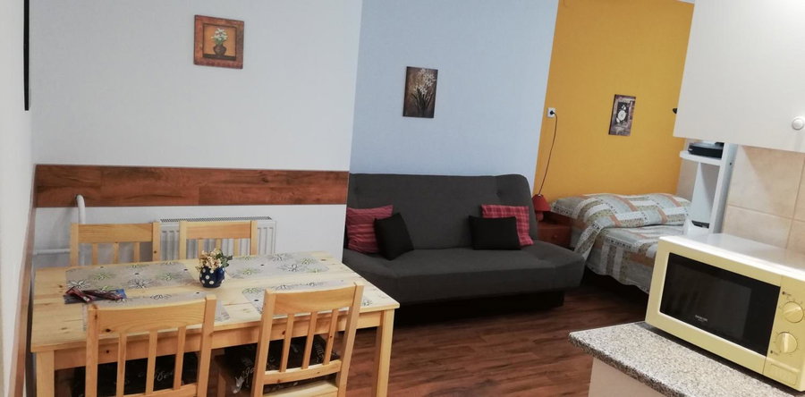 Roxanna Apartman, Gyula, Hungary