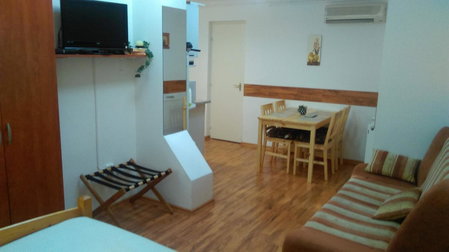 Roxanna Apartman, Gyula, Hungary