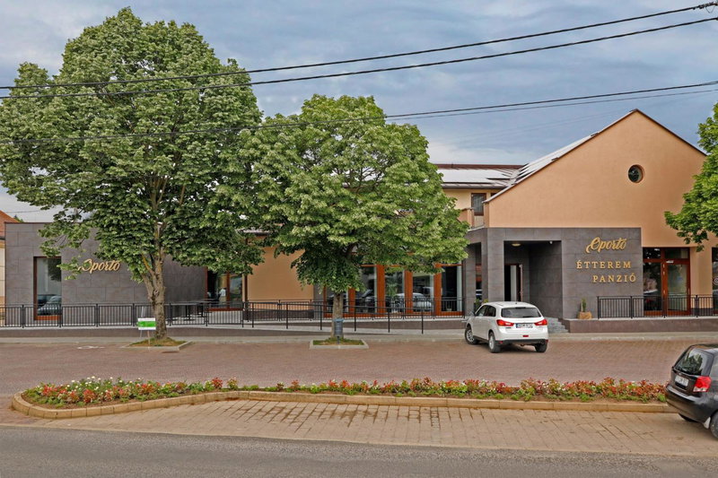 Oportó Panzió, Villány, Hungary