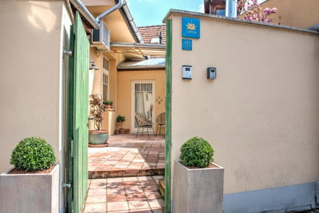 Lotus apartment, Szentendre, Hungary
