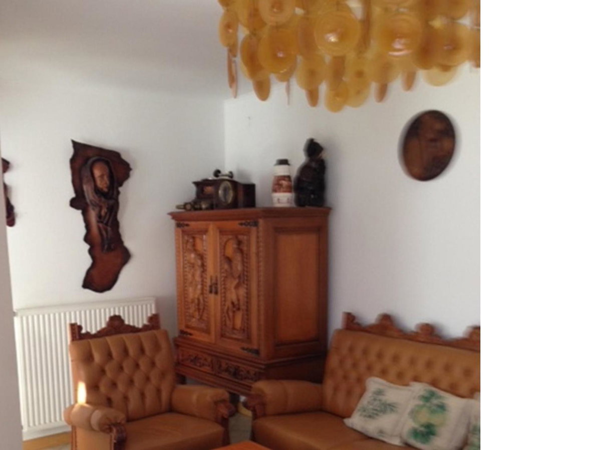 Hotel · Leo Vendeghaz, Eger
