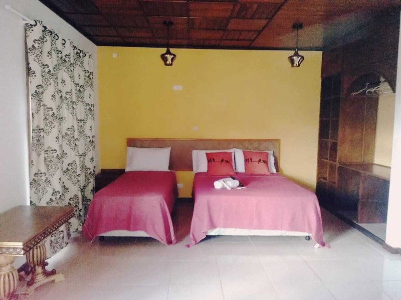 El Uru Suite Hotel, Puerto Iguazú, Argentina