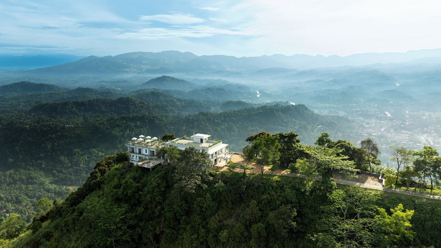 W15 Ambuluwawa, Gampola, Sri Lanka