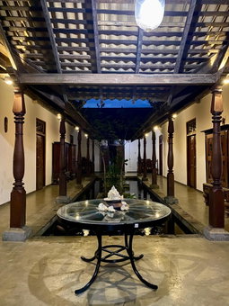 The Nature Palace Villa, Uragasmanhandiya, Sri Lanka
