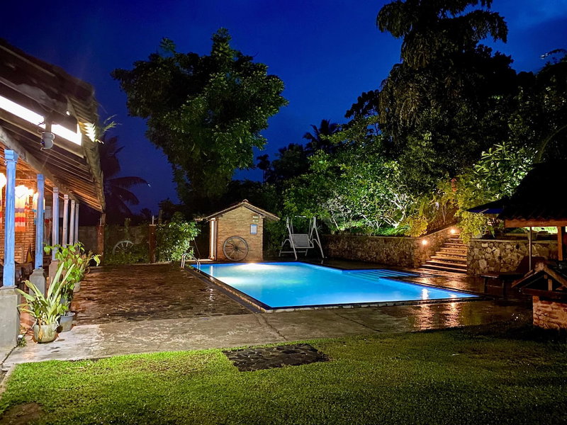 The Nature Palace Villa, Uragasmanhandiya, Sri Lanka