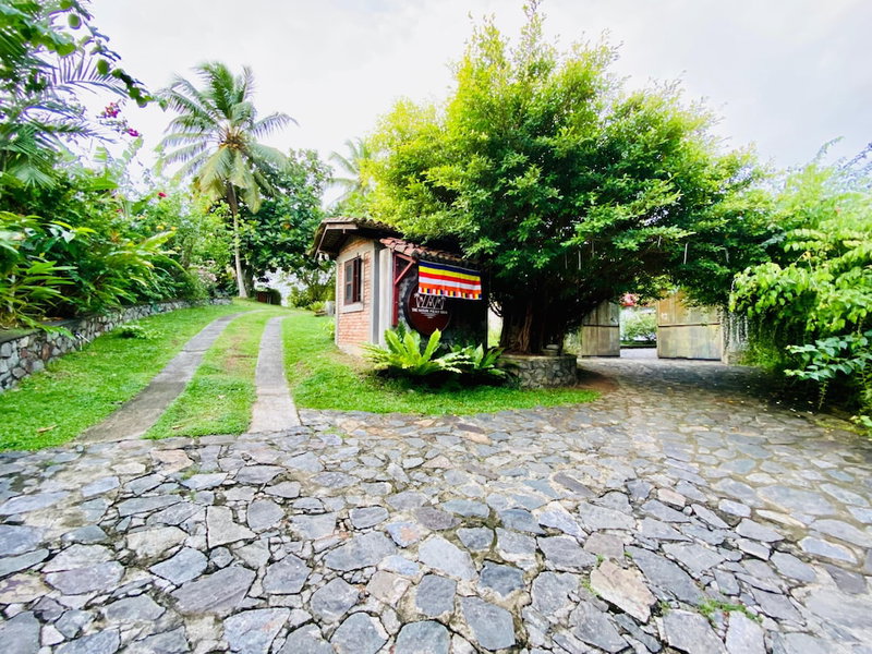 The Nature Palace Villa, Uragasmanhandiya, Sri Lanka