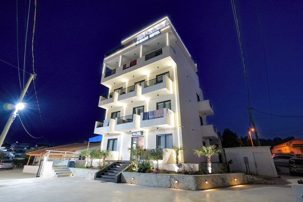 Siars Hotel, Albania