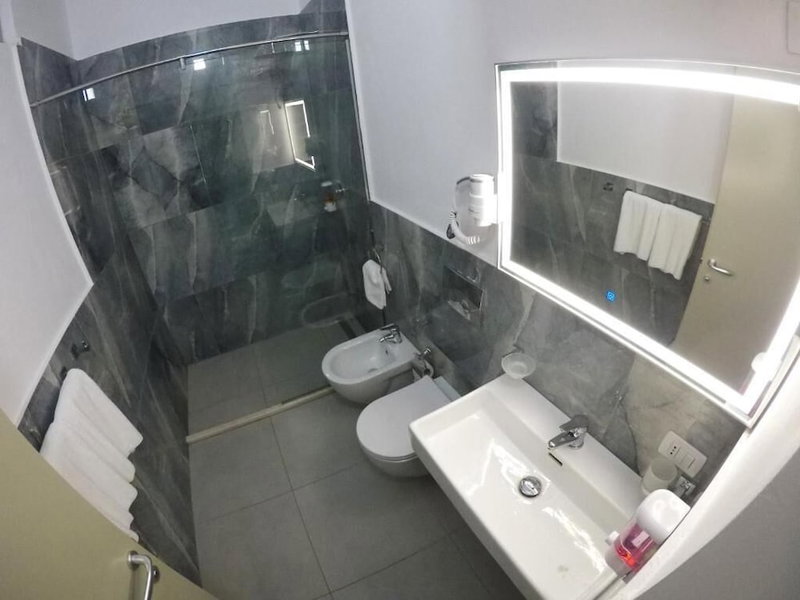 Perandor Beach Hotel, Durrës, Albania