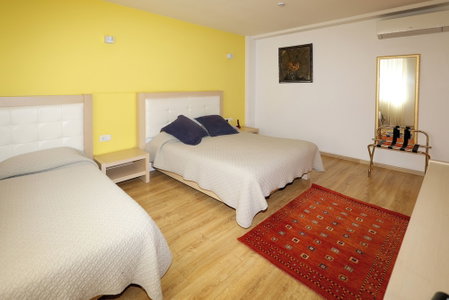 Hotel & Restaurant Grand White City, Berat, Albania
