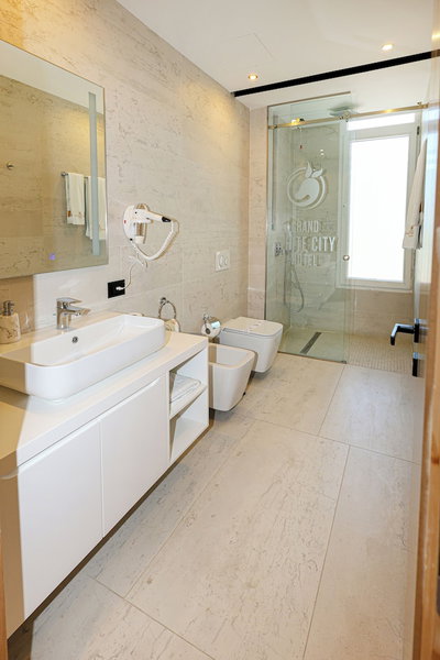 Hotel & Restaurant Grand White City, Berat, Albania