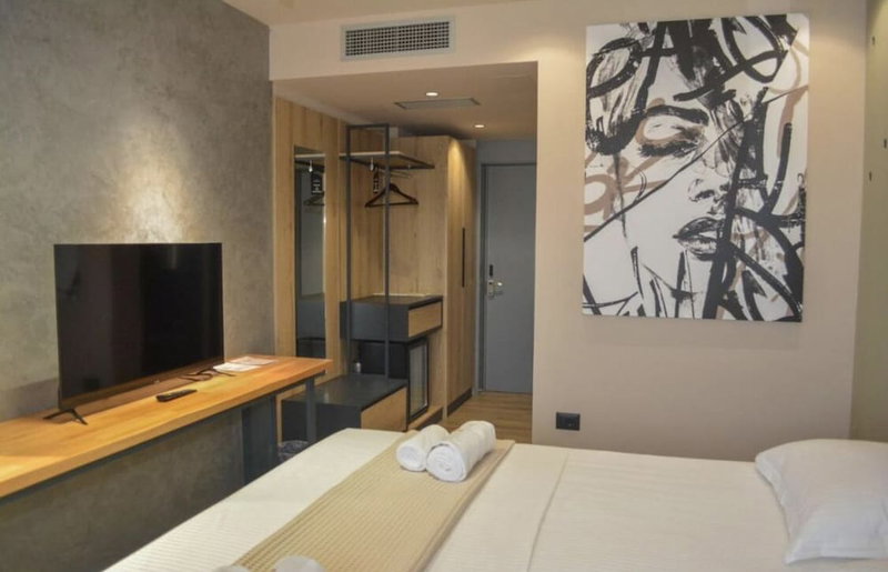 Azura Hotel, Ksamil, Albania