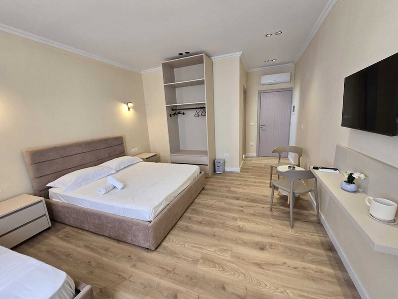 Okej Hotel, Tirana, Albania