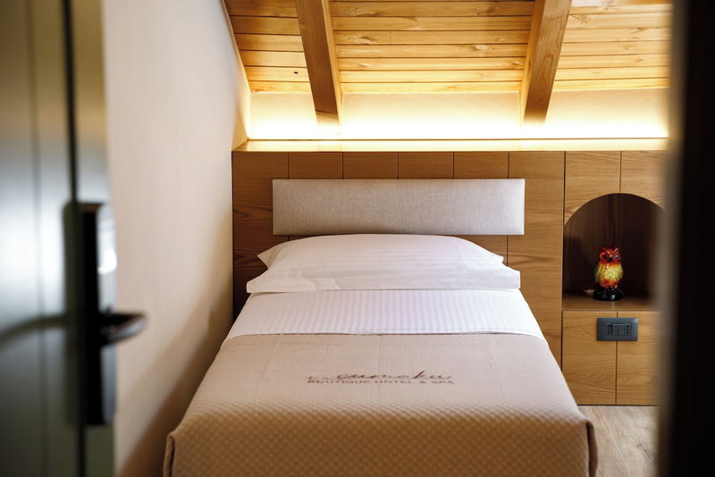 Cumaku Boutique Hotel & Spa, Gjirokastër, Albania