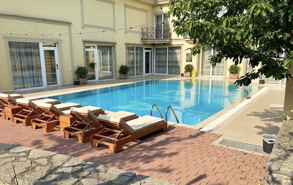 Hotel ERA, Serbia
