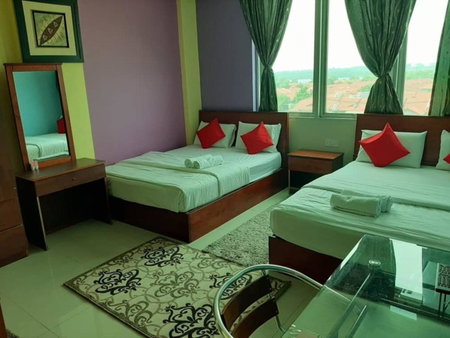 Saujana City Hotel - Nearby KLIA, Bandar Saujana Putra, Malaysia