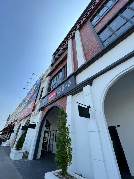 ZONE Hotels, Eco Grandeur, Bandar Puncak Alam, Malaysia