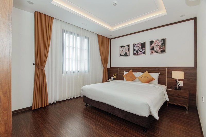 Jade Ha Long Hotel, Ha Long, Vietnam