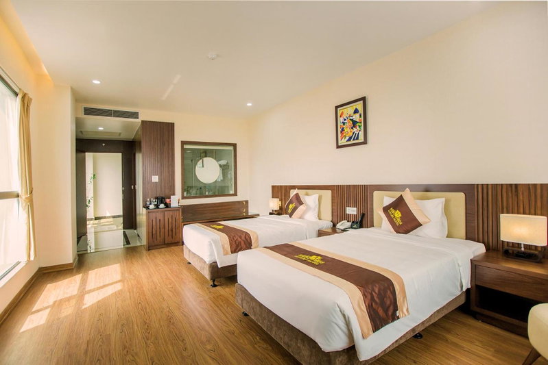 Luxury6 Hotel, Móng Cái, Vietnam
