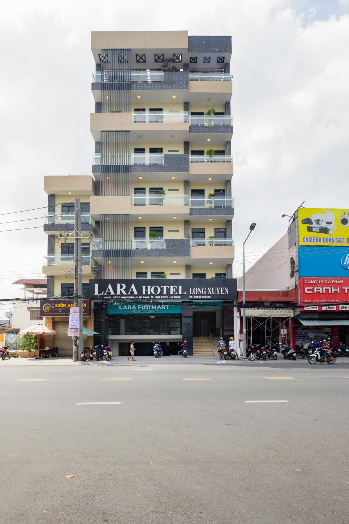 Lara Hotel Long Xuyên, Vietnam