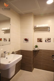 V House 5 Serviced Apartment, Hanoi, Vietnam