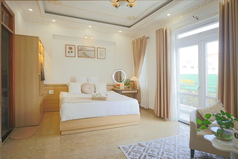 Huong Anh DaLat Palace, Da Lat, Vietnam