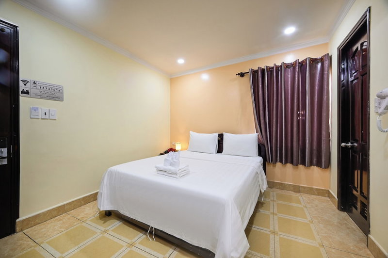 Rainbow Airport Hotel, Ho Chi Minh City, Vietnam