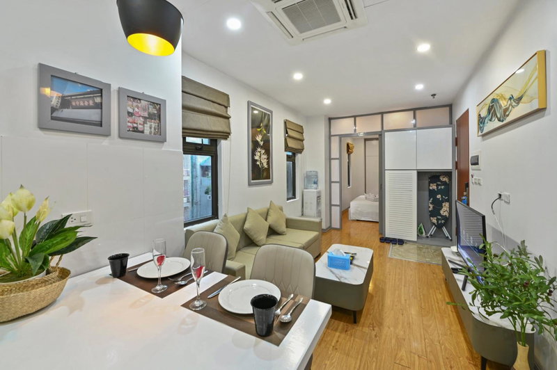 22housing Hotel 20 Linh Lang, Hanoi, Vietnam