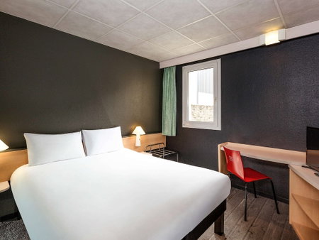 ibis Lannion Cote de Granit Rose, Lannion, France