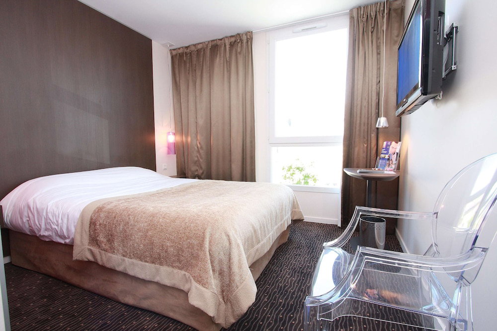 Hotel · Kyriad Charleville Mezieres, Charleville-Mezieres