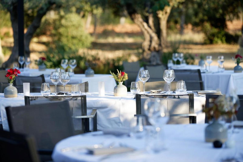 Domaine la Pierre Blanche, Eygalières, France