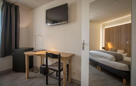 Logis Hotel des Cépages, Arbois, France