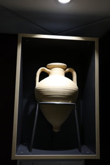 Logis Hotel des Cépages, Arbois, France