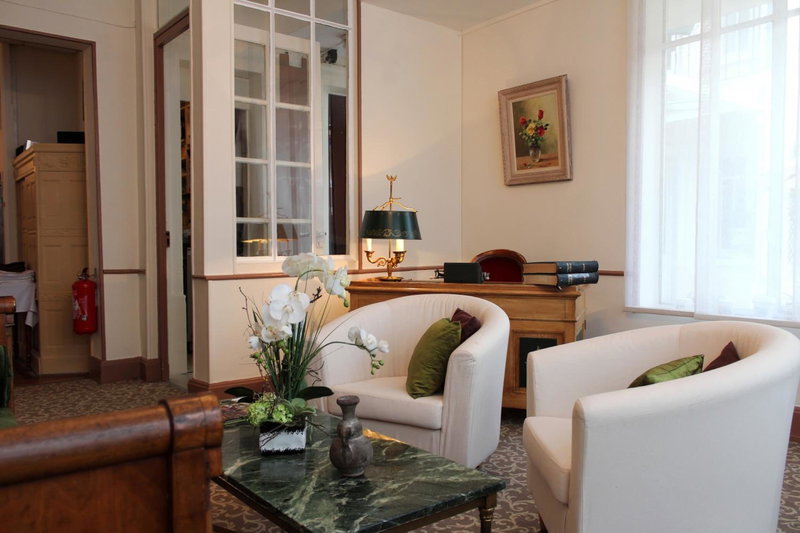 Hotel California, Vichy, France