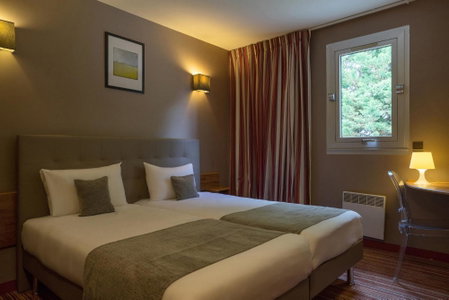Contact Hôtel Solana, Niort MendesFrance, Niort, France